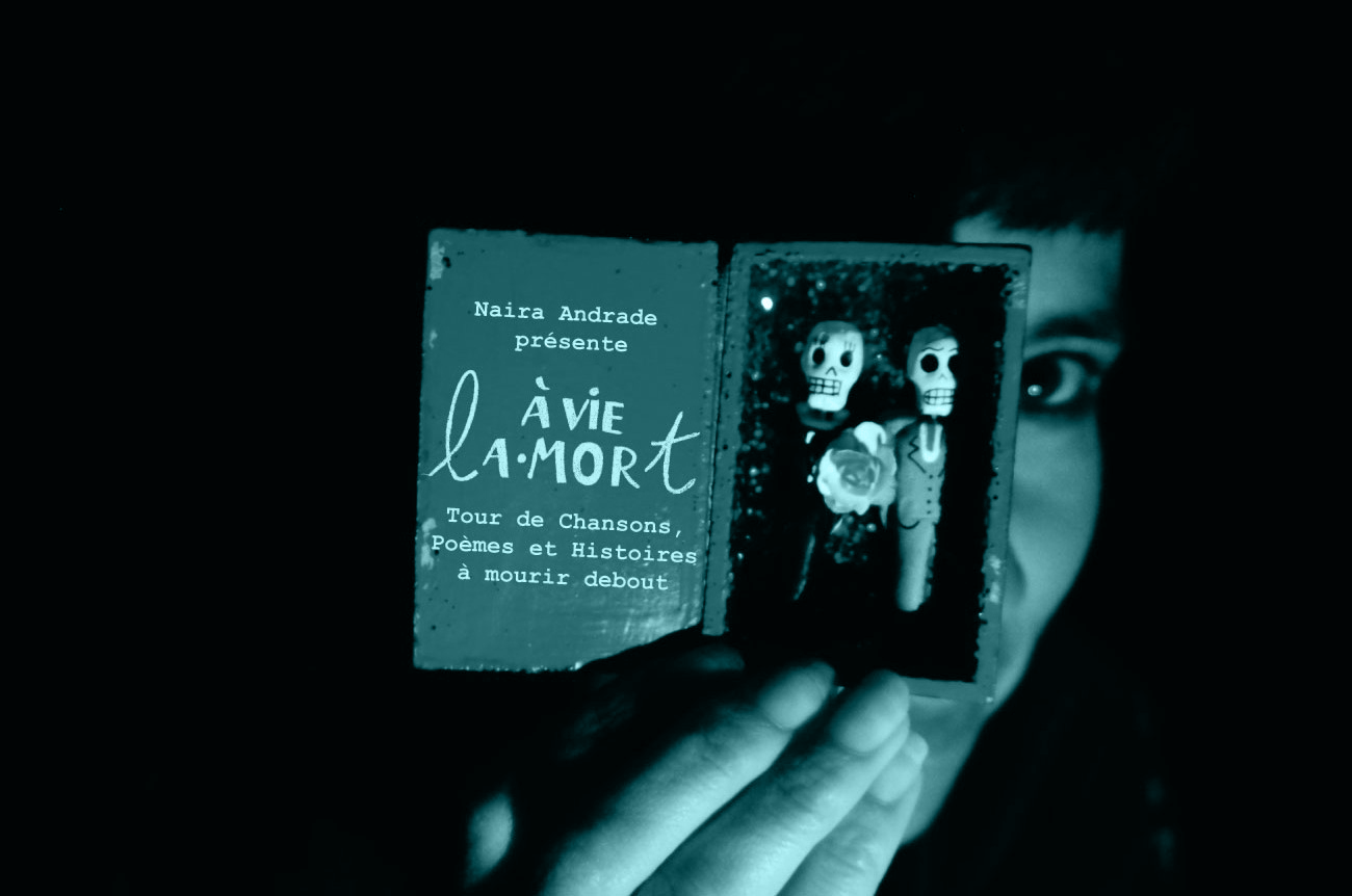 Visuel bleu du spectacle À Vie, la Mort